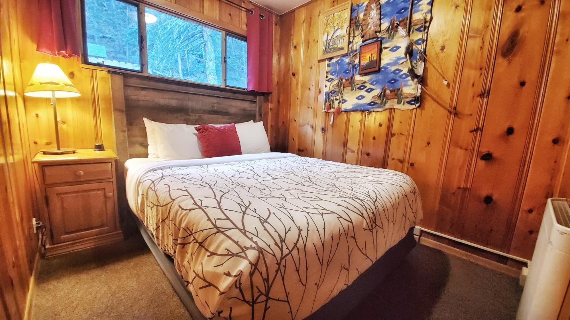 The Inn On Fall River & Fall River Cabins Estes Park Rum bild