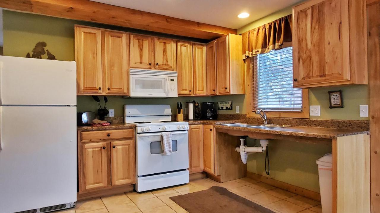 The Inn On Fall River & Fall River Cabins Estes Park Exteriör bild
